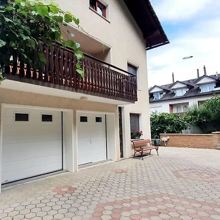 Ferdo Apartment *